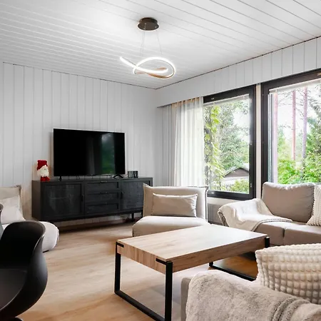 Villa Teddy's Hideout, Private Sauna By Lapland Host *